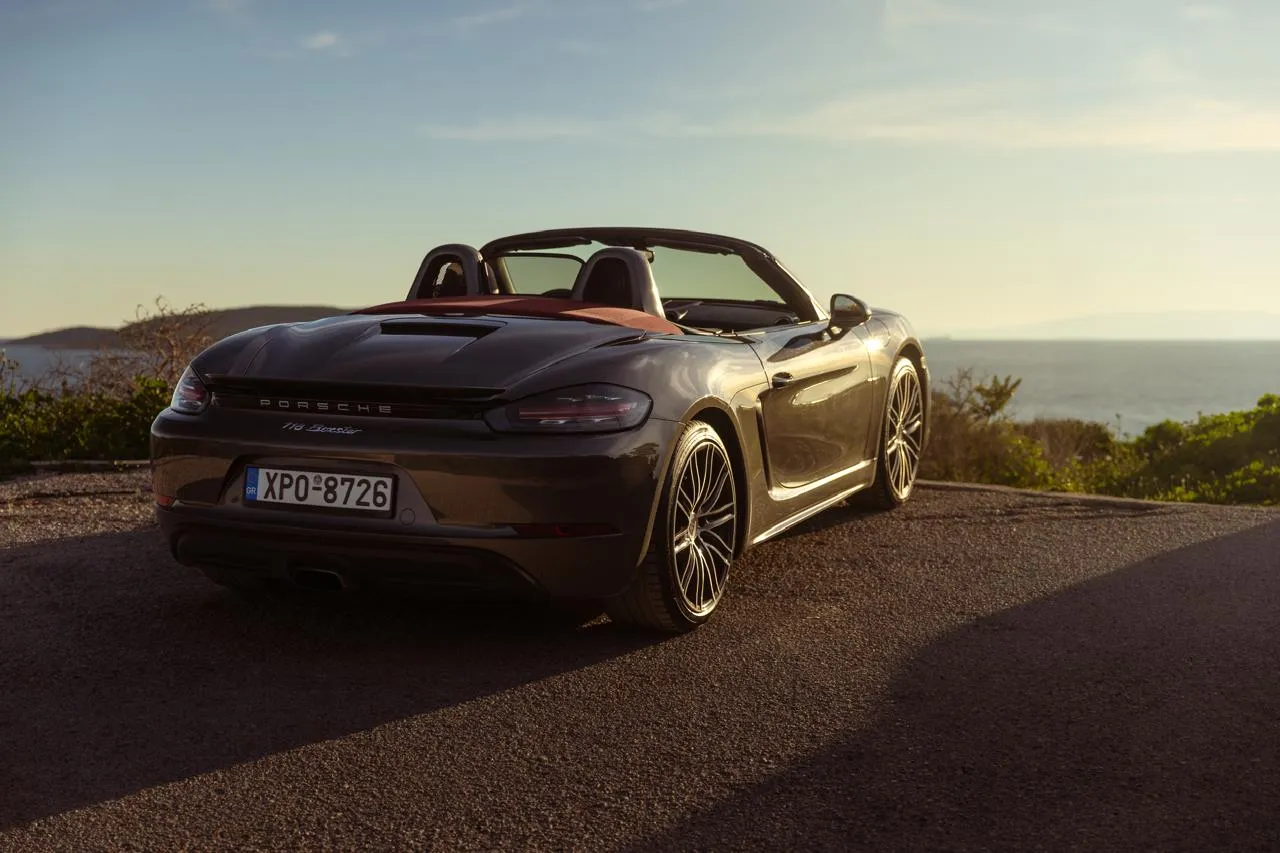 Porsche 718 Boxster 2018, car rental Mykonos